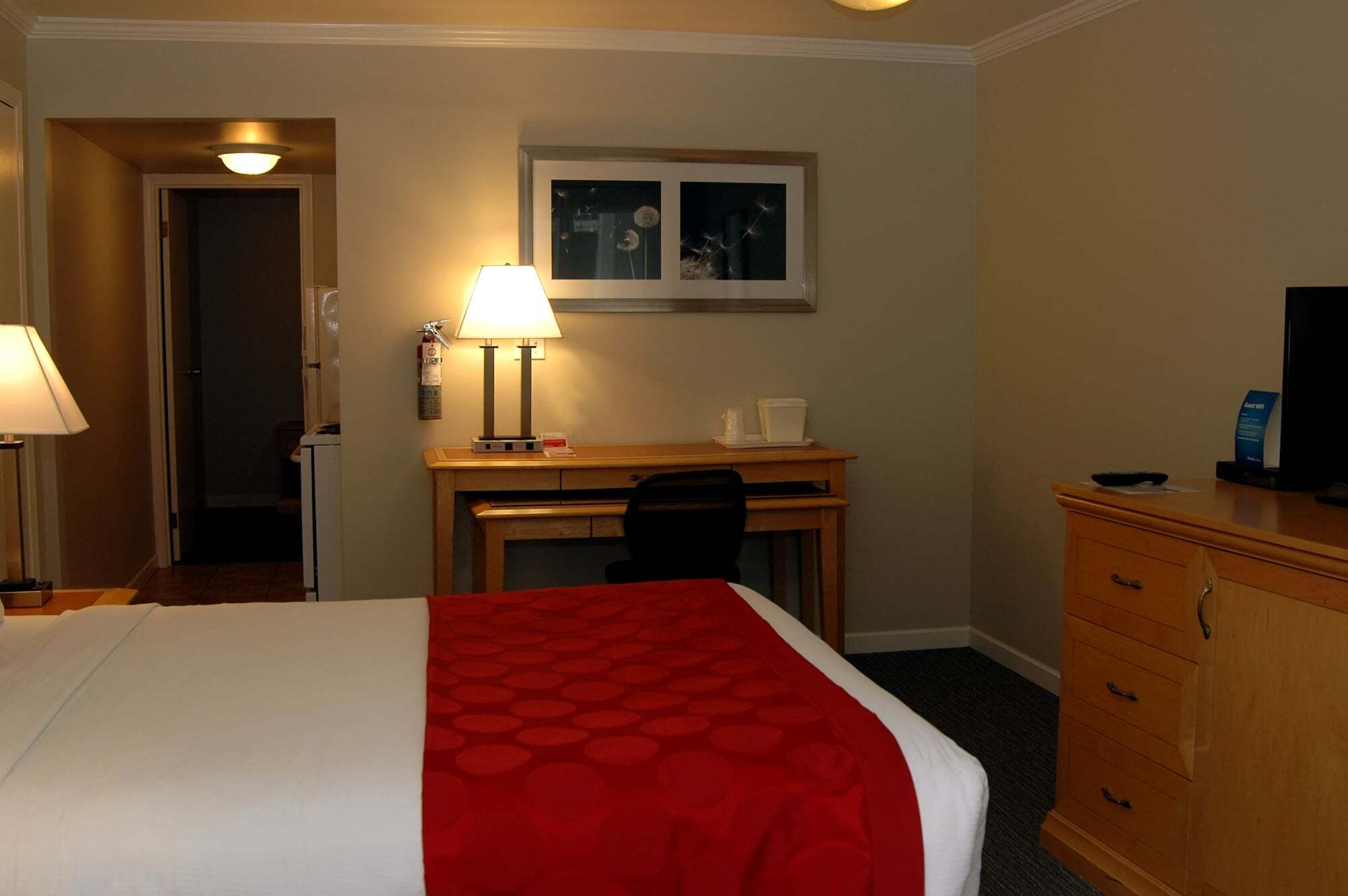 Ramada By Wyndham Duncan Cowichan Valley Екстериор снимка