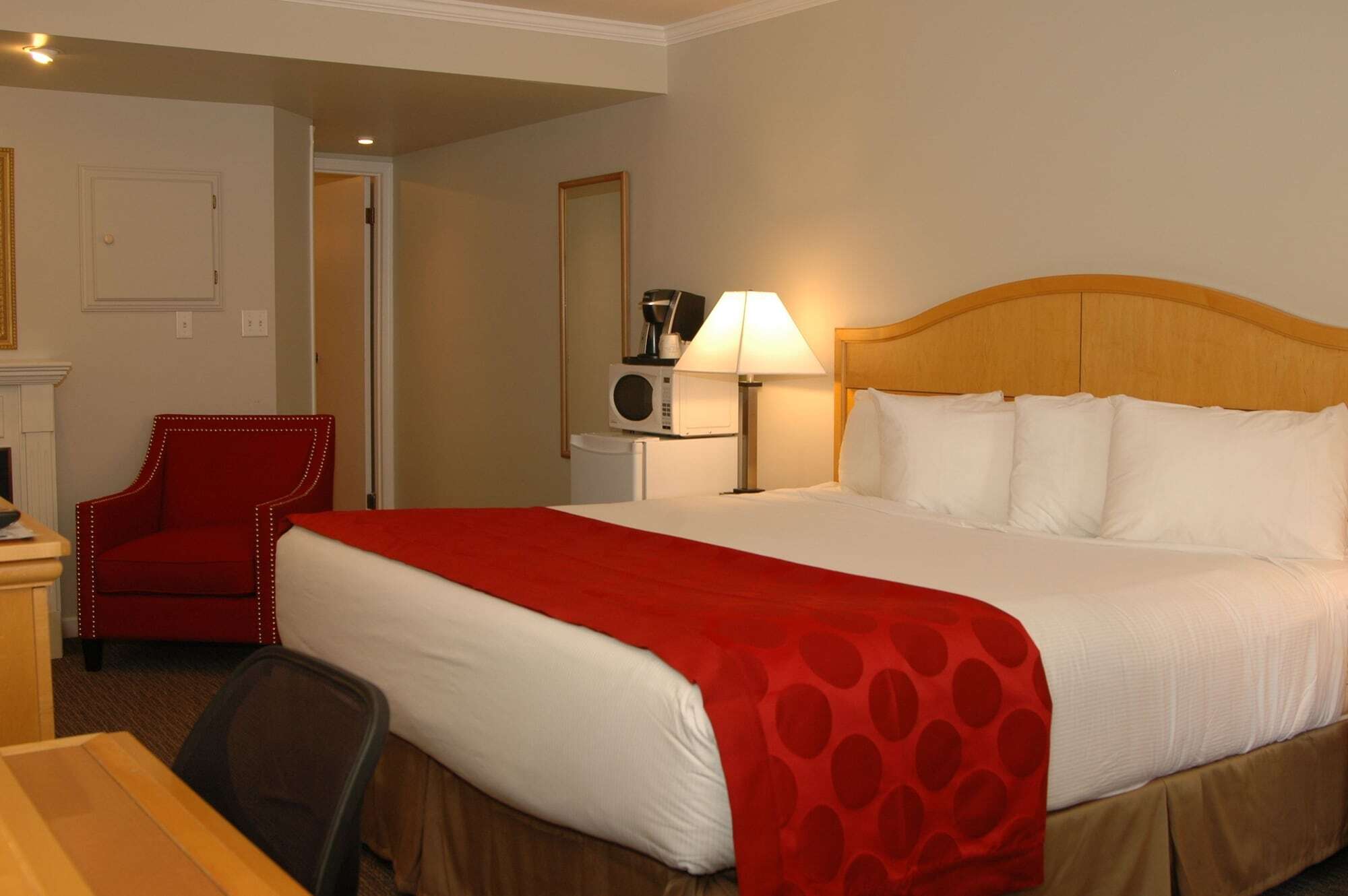 Ramada By Wyndham Duncan Cowichan Valley Екстериор снимка